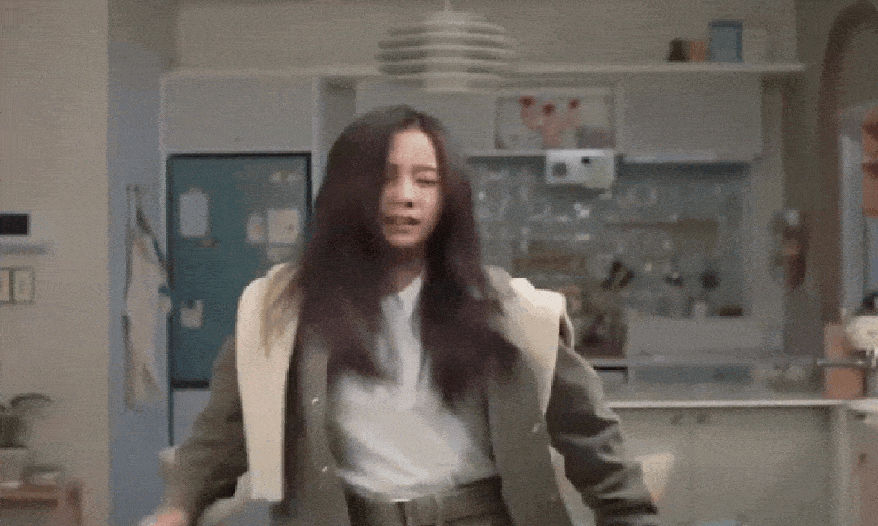 Nhìn Jisoo (BLACKPINK) diễn mà vừa xem vừa ngượng: “Chuông xe đạp” không cần thoại mới đỉnh, khó lắm mới đơ được như vậy