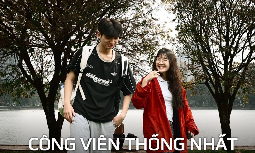 Người Hà Nội đang đổ xô ra công viên Thống Nhất săn lùng một khung cảnh vô thực