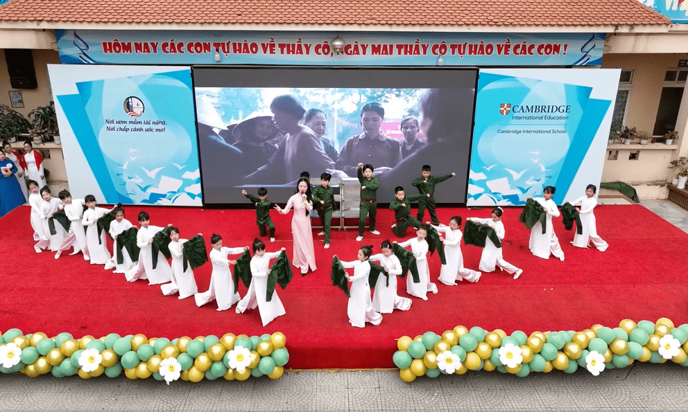 Tiết mục văn nghệ xứng đáng 