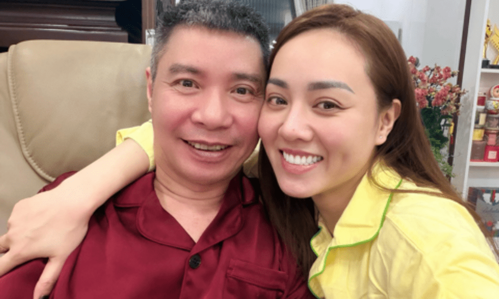 Đều đặn gắn link suốt 3 tháng, đây là số tiền vợ NS Công Lý kiếm được 