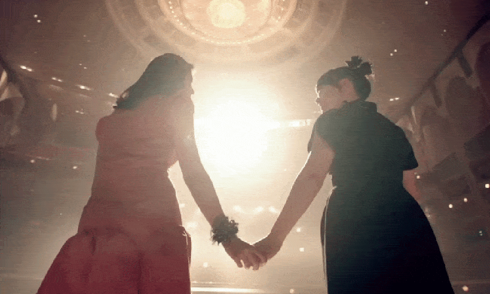  Không tin nổi: Nữ ca sĩ đình đám vừa đi hẹn hò cùng bạn trai, ngay ngày hôm sau phát hiện đàng trai ngoại tình với 5 người