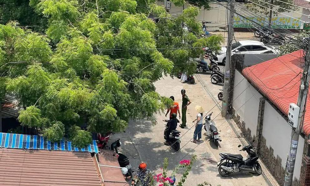 Nam sinh lớp 9 đâm tử vong bạn học cùng khối 