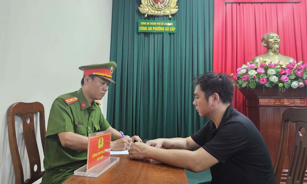 Hy hữu: Tên cướp iPhone 13 Pro Max 