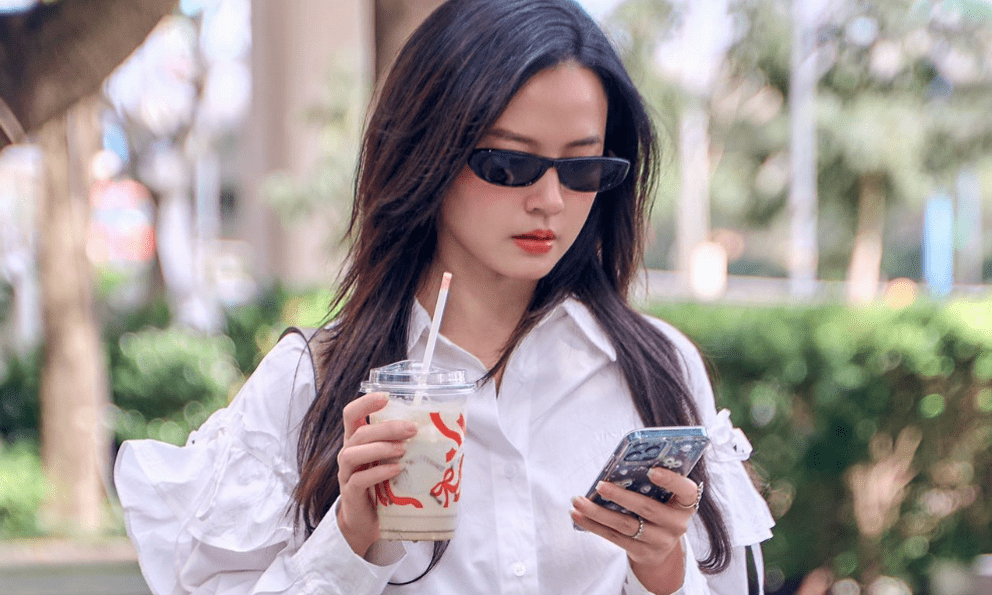 Mỹ nhân Vbiz từng huỷ hôn thiếu gia phút chót: Là trùm bất động sản, chồng làm TGĐ tập đoàn nức tiếng