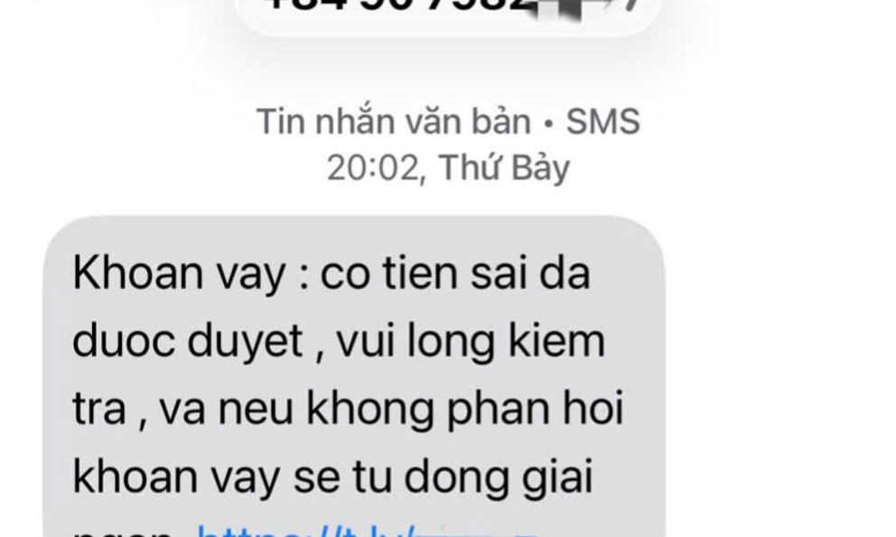 Tài khoản phát sinh 2 giao dịch 1.620.000 đồng, người phụ nữ nhận tin nhắn thông báo: 