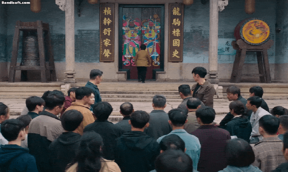 Phim Trung Quốc hết mấy tháng trời mà dân tình vẫn đua nhau xem: Nam chính đẹp không lối thoát, ai cũng nên thử 1 lần