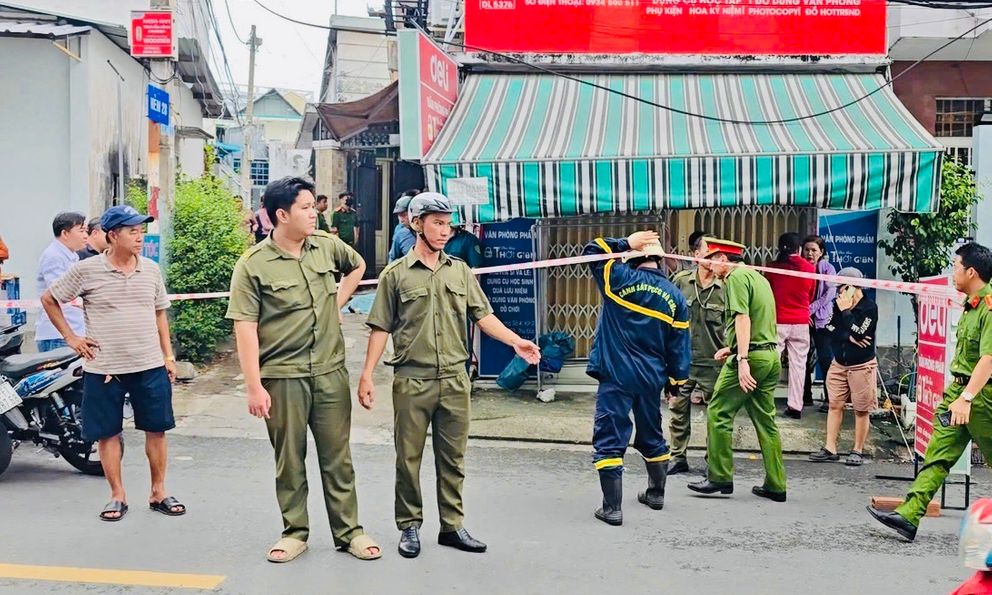 Cháy nhà trong hẻm ở TP.HCM, một nam thanh niên tử vong