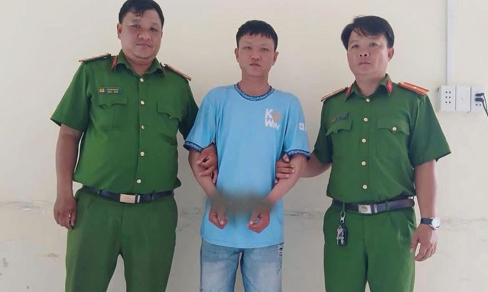 Bắt Trần Song Toàn sinh năm 1995