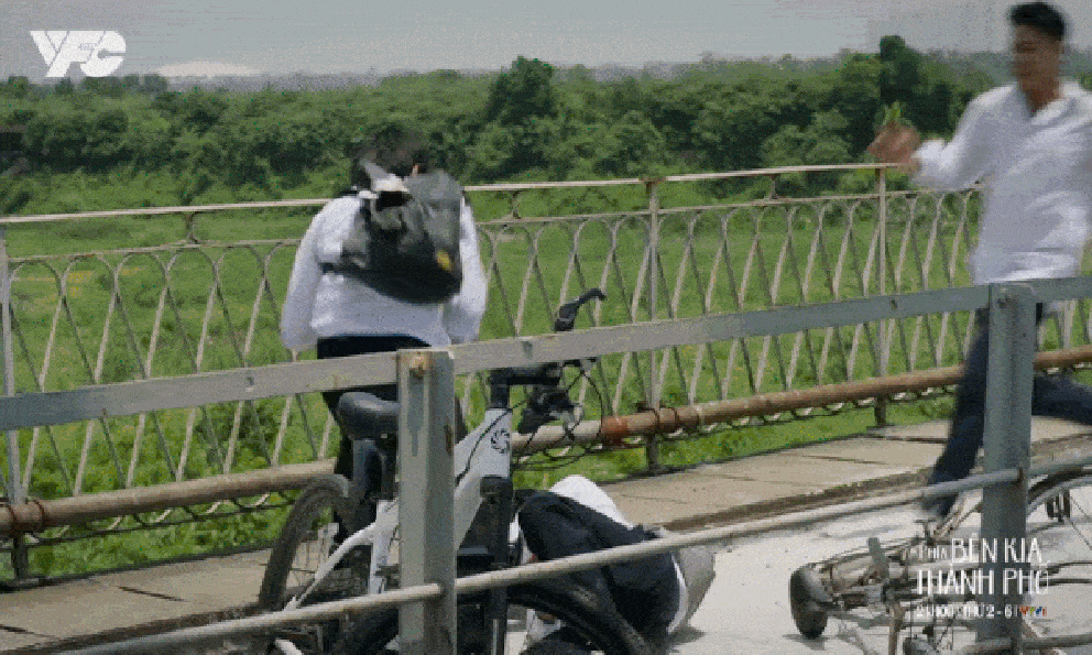Phim Việt giờ vàng mới chiếu đã được cả MXH khen nức nở: Nam chính diễn hay vô cùng, thoại câu nào đã câu đó