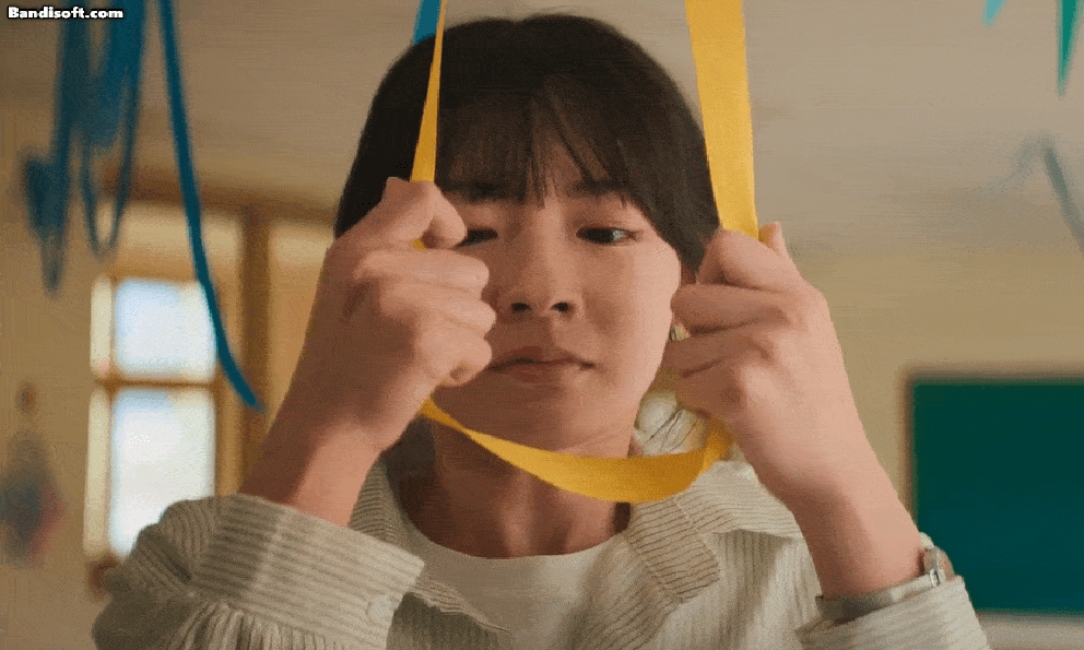Vụ án giáo viên tự tử ở Teach You a Lesson có thật ngoài đời: 350.000 người biểu tình khiến nhà nước ra quyết định lịch sử