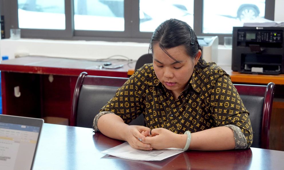 Khám xét chỗ ở và nơi làm việc của viên chức Văn phòng Đăng ký đất đai Nguyễn Phương Thảo SN 1987
