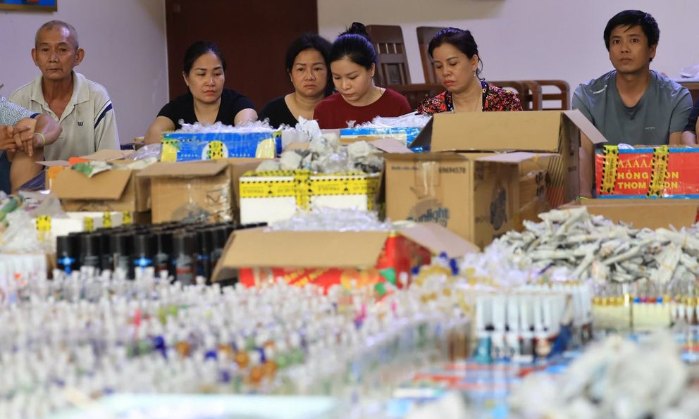 Triệt phá đường dây sản xuất 100.000 dụng cụ sử dụng ma túy từ 10 chiếc nỏ thủy tinh