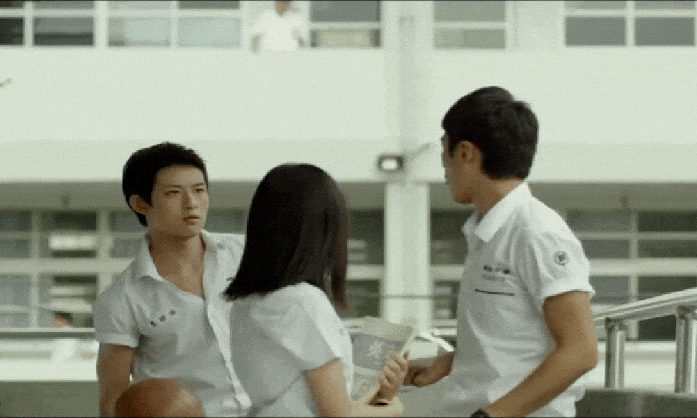 15 năm trước, cả châu Á cùng yêu một cô gái: Nhan sắc bừng sáng thanh xuân, khí chất thách thức mọi bản sao