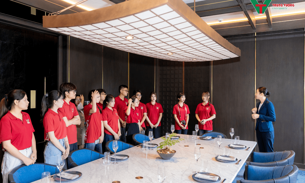 Trường đại học đáng học không phải nơi 