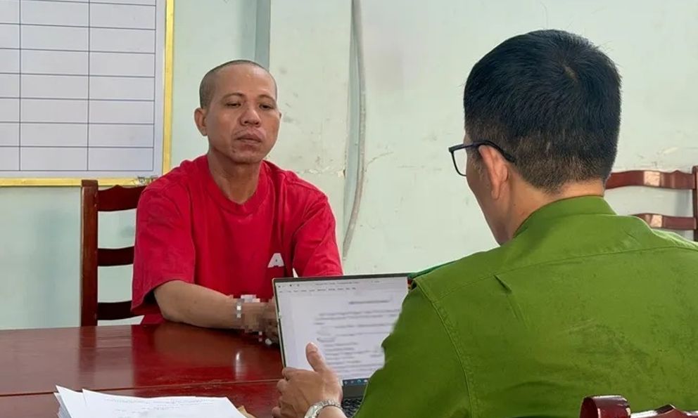 Thực nghiệm hiện trường vụ chồng phân xác vợ, phi tang xuống sông ở TP.HCM