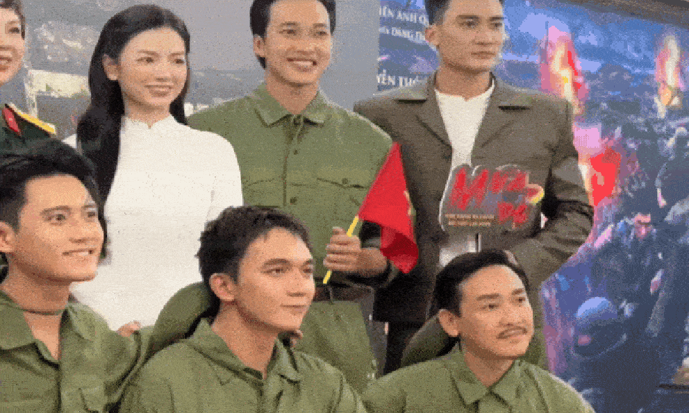 Dàn sao Mưa Đỏ sau 1 năm: Người hot đến nỗi đóng liên tiếp 8 phim, người vướng hàng loạt ồn ào