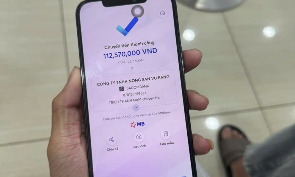 Giao dịch thành công 112.573.000 đồng đến tài khoản MBBank, Lê Vũ Bằng SN 1996 ngay lập tức trình báo công an