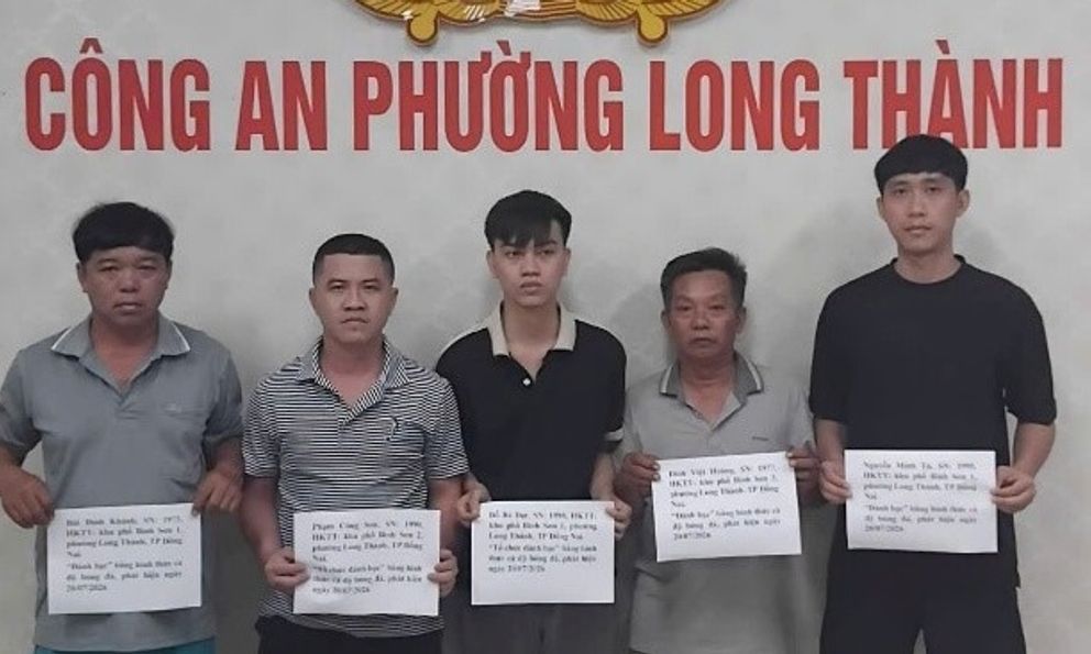 Điều tra giao dịch số tiền 97,8 triệu đồng, công an tạm giữ Bùi Đình Khánh SN 1973 và 4 đối tượng
