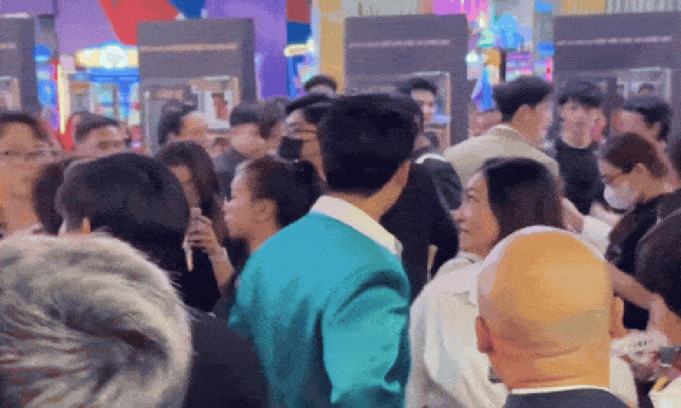 Diễn viên Việt vừa được đề cử đẹp nhất thế giới: Gương mặt hoàn hảo khó cưỡng, ăn tiền nhất là đôi mắt cực phẩm