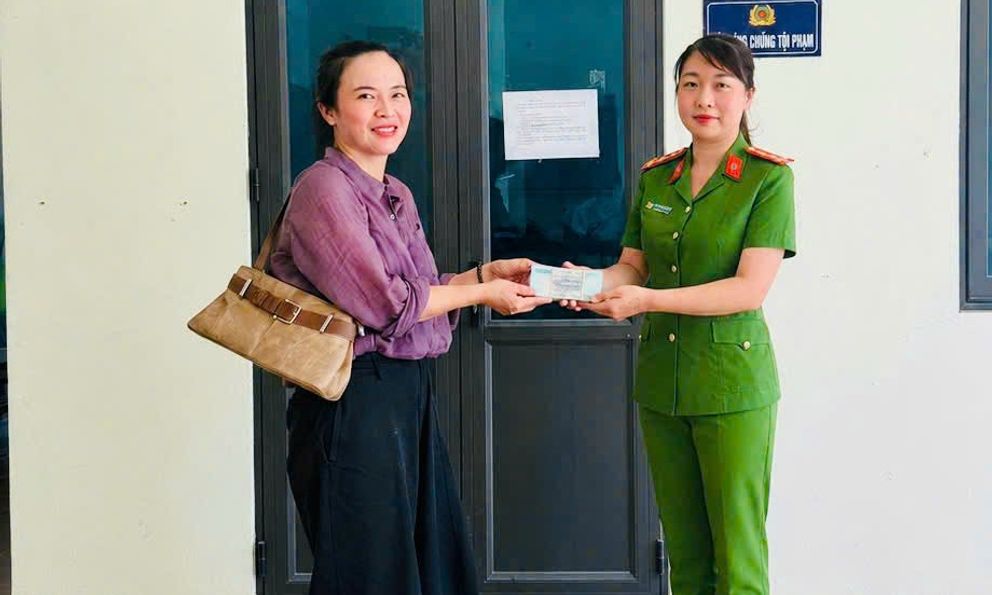 Chuyển khoản thành công 130 triệu đồng đến tài khoản Lê Tiến Anh, người phụ nữ SN 1981 phải trình báo công an