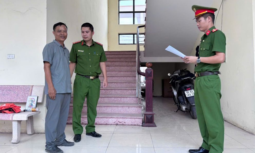 Khởi tố quản lý Nguyễn Quang Thiều SN 1979