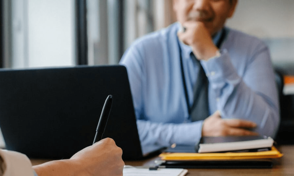 Ứng viên độc thoại trong buổi phỏng vấn, nói gì mà CEO nghe xong “bắt” đi làm luôn?