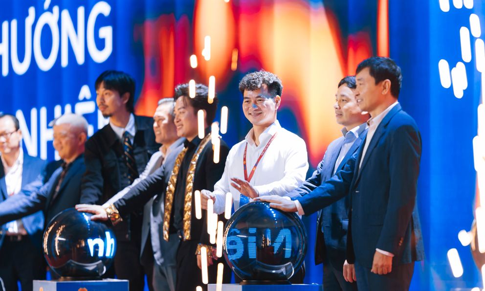 KOL Summit 2026: Dấu mốc 1 năm hành trình kiến tạo niềm tin số của cộng đồng người có ảnh hưởng Việt Nam 