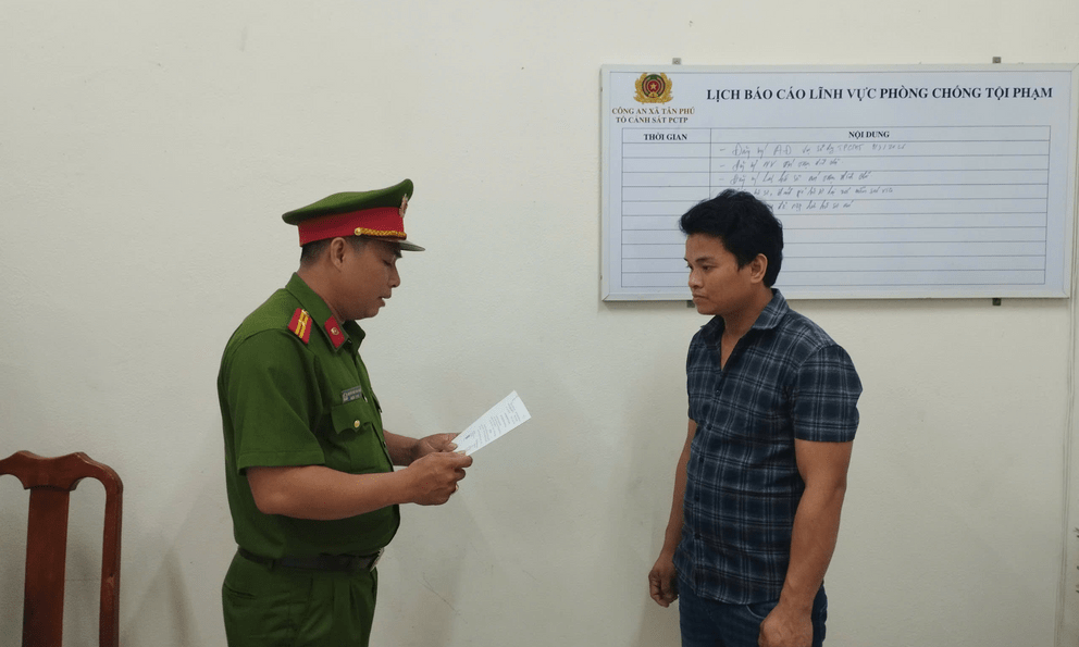 Khởi tố, cấm đi khỏi nơi cư trú với Trần Văn Chùm SN 1991