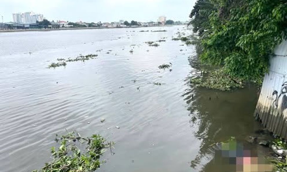Điều tra vụ thi thể người đàn ông có chùm chìa khoá trong túi trôi trên sông Sài Gòn 
