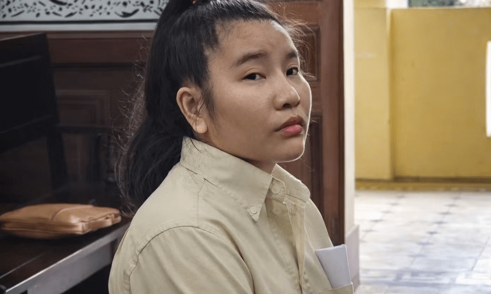 Nữ nhân viên ngân hàng Nguyễn Giang Vũ Vi lĩnh án 16 năm tù