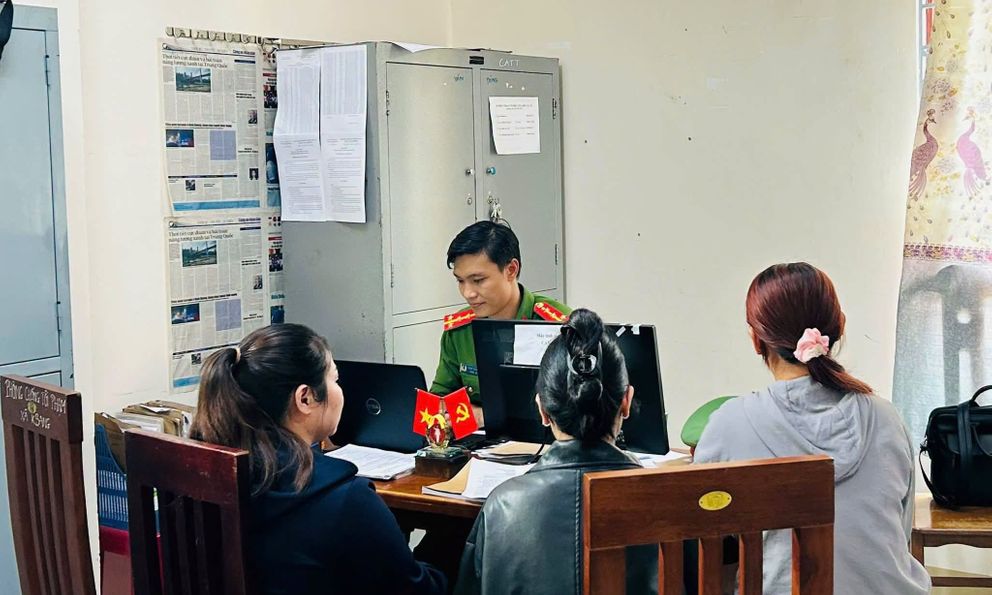 Nói xấu người khác trên mạng, 3 cô gái bị phạt 37,5 triệu đồng 