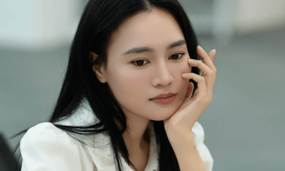 Ninh Dương Lan Ngọc khổ lắm rồi
