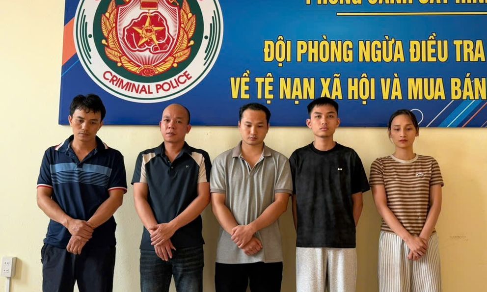 Xác minh loạt giao dịch từ 10 triệu đồng qua các ngân hàng MBBank, BIDV, VCB, ACB, SHB, TECHCOMBANK,...: Khởi tố Phạm Thị Miên SN 1993