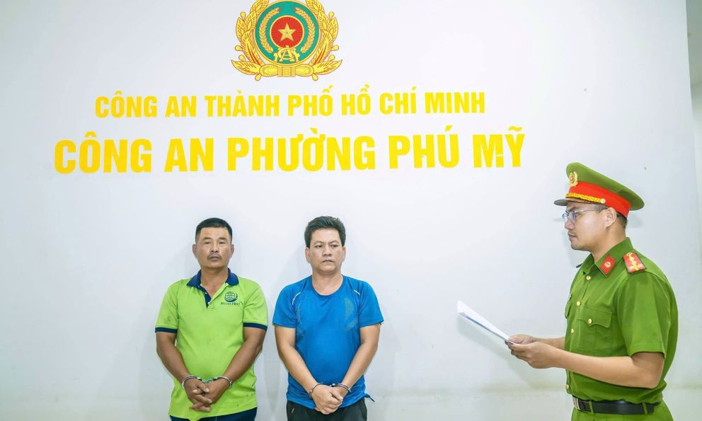 Tạm giữ 2 tài xế xe đầu kéo Nguyễn Hữu Long và Hồ Văn Hòa