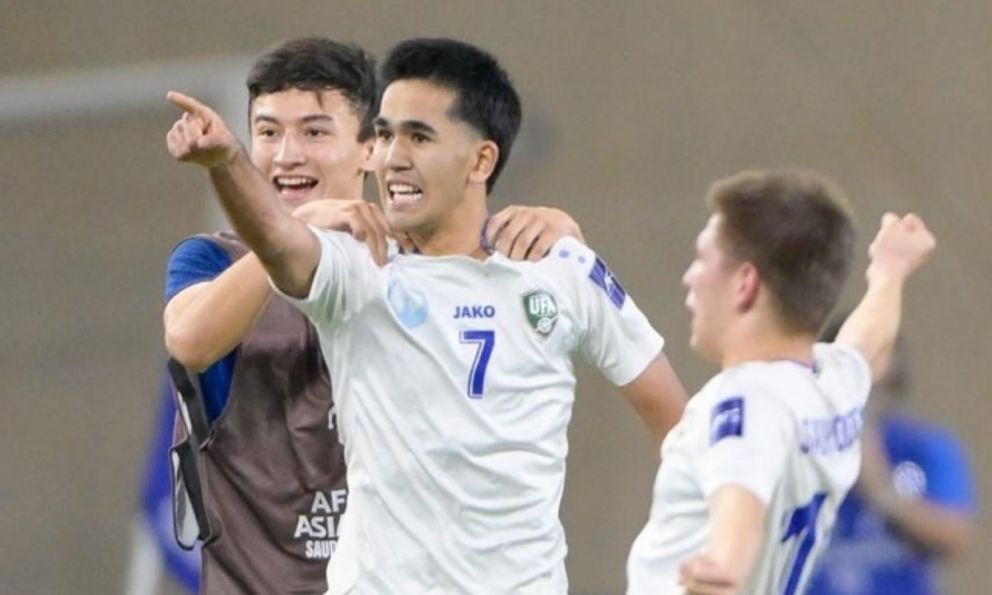 Mất 2 người vẫn thắng 2-0, U17 Uzbekistan vô địch châu Á