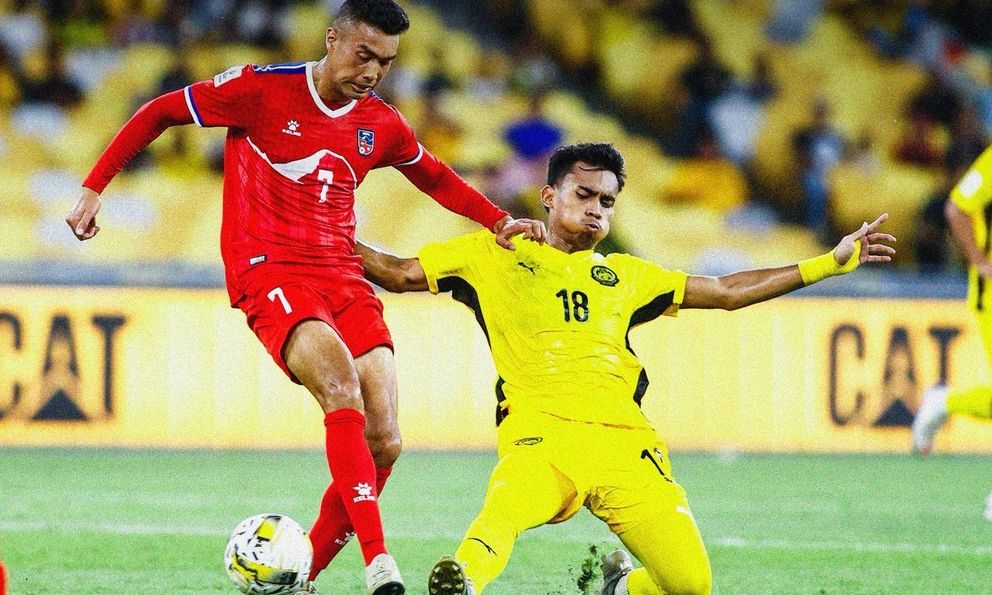 Sút 11m lên trời, Malaysia thắng nhọc Nepal, ngập tràn nỗi lo mất điểm trước đại chiến Việt Nam