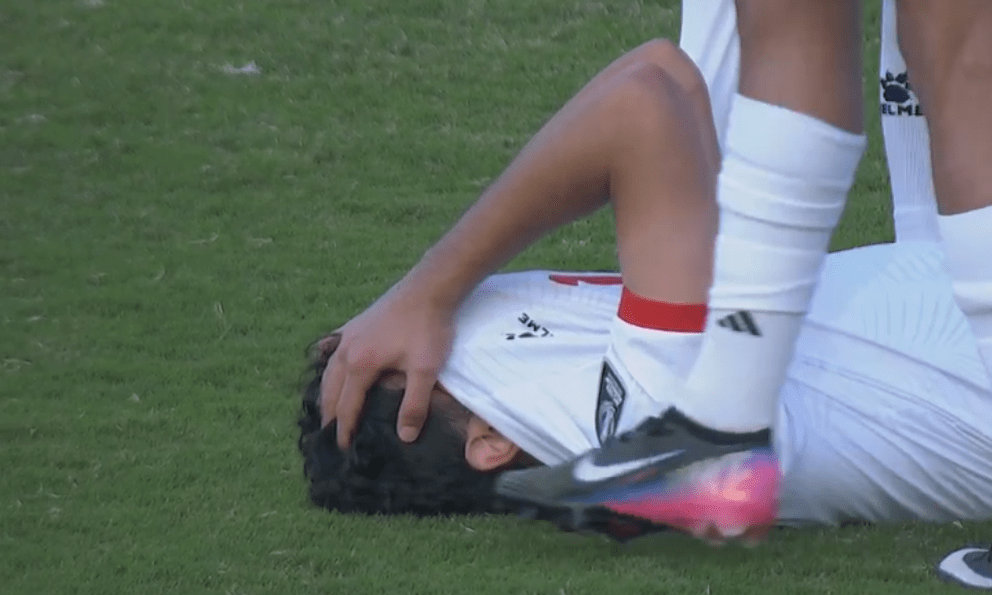 Bại tướng của U23 Việt Nam khiến U23 Nhật Bản hú vía, tạo nên tình huống bi hài ở tứ kết châu Á