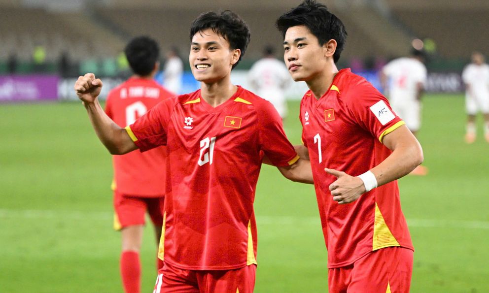 Đình Bắc chói sáng, U23 Việt Nam hạ U23 UAE sau 120 phút nghẹt thở, hiên ngang vào bán kết