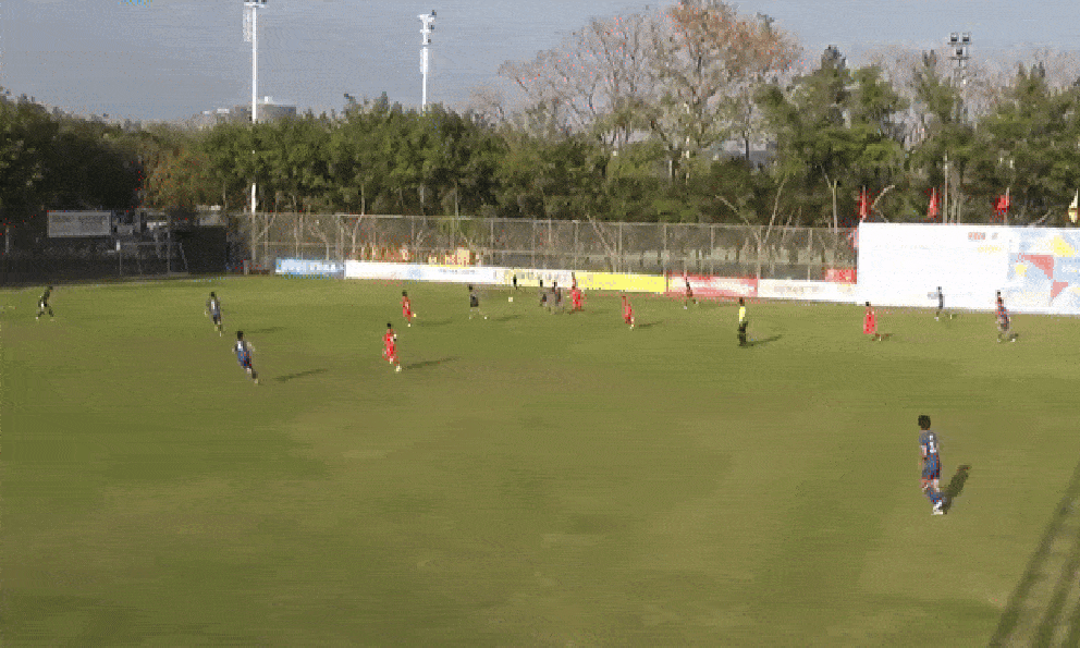 Ghi 13 bàn vào lưới các đối thủ Trung Quốc, đội bóng Việt Nam hiên ngang đi tiếp với ngôi đầu bảng