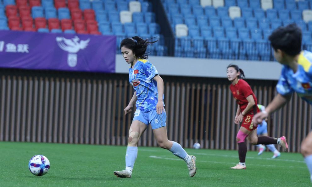 Tuyển Việt Nam để thua tuyển Trung Quốc trước thềm giải đấu tranh vé World Cup