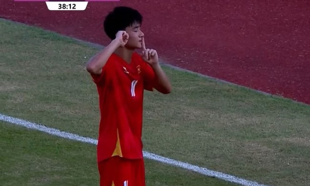 Tuyển Việt Nam đại thắng Malaysia, mở rộng cánh cửa vào bán kết giải Đông Nam Á