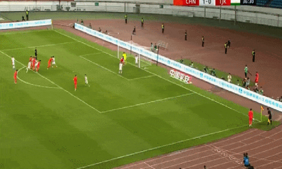Tuyển Trung Quốc đại thắng 3-0, chạy đà ấn tượng cho giải châu Á