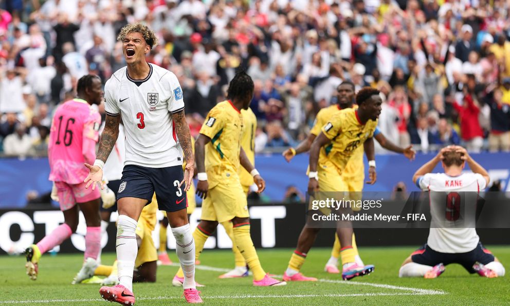 Anh gây thất vọng trước Ghana, Harry Kane ôm đầu sau pha bỏ lỡ khó tin