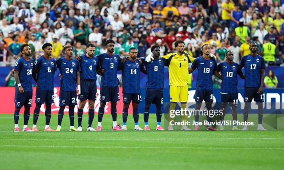Cape Verde làm nên lịch sử với tấm vé đi tiếp, đụng Argentina ở vòng 1/16 World Cup