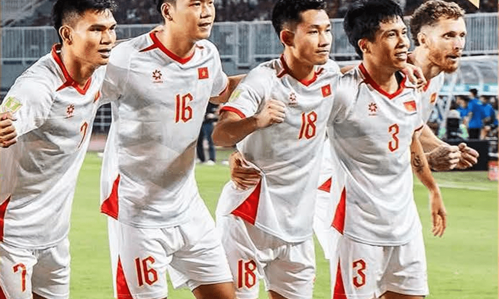 Tuyển Việt Nam đại thắng Indonesia, đòi sòng phẳng món nợ 22 năm nhờ nước cờ cao tay của thầy Kim