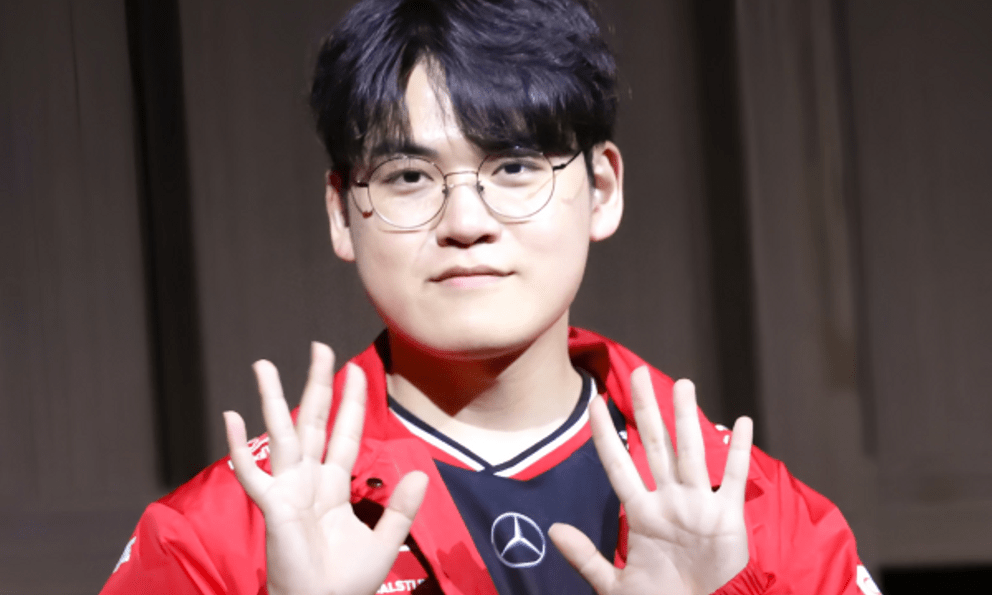 Thống kê thông số quan trọng của Xạ Thủ nhưng là 