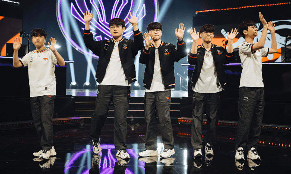 T1 phá hàng loạt 