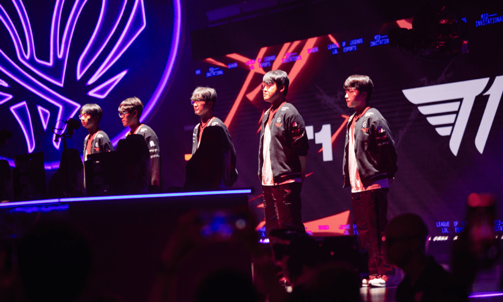 Lịch thi đấu EWC 2025 môn LMHT mới nhất: Chờ đợi những 