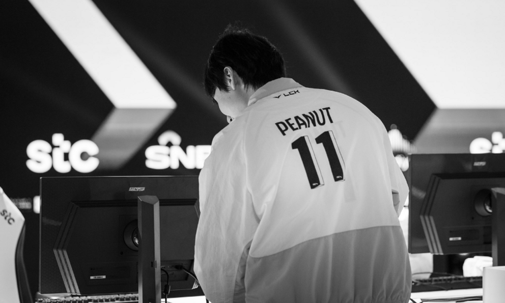 HLE sớm rời EWC 2025 khiến fan cũng 