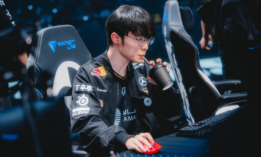 Trước thềm chung kết CKTG 2025, Faker xác lập thành tích 